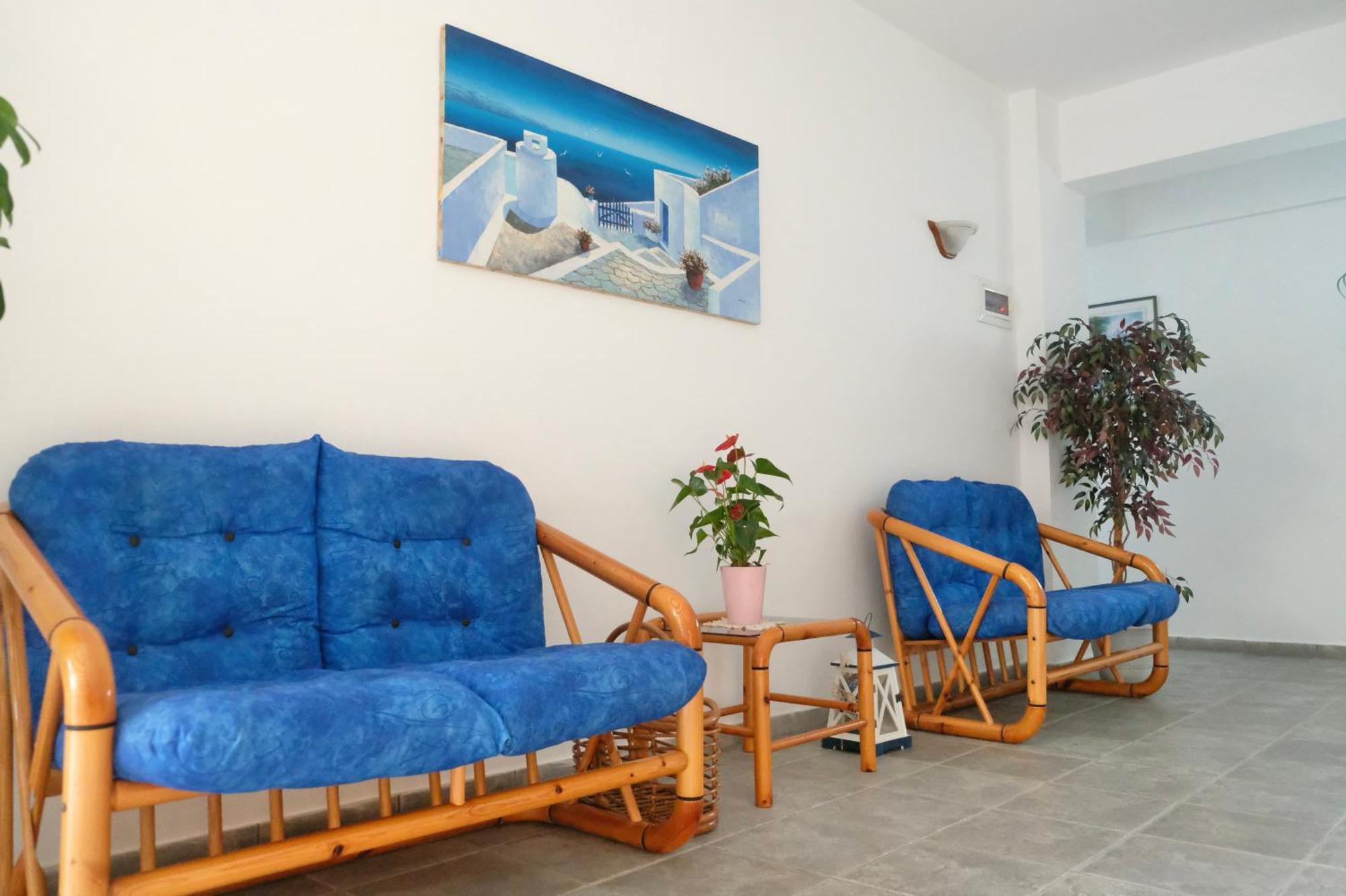 Leventis Apartments Roviész Kültér fotó